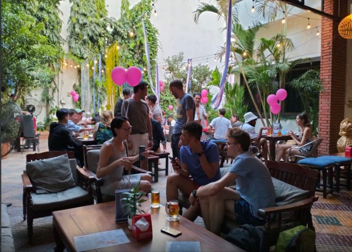 G2K teams up with InterNations to put on an international networking night with a local twist