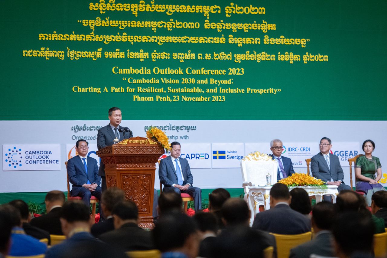 Cambodia Eyes 2030 Sustainability through Enhanced Private Sector Investment: Insights from CDRI 2023 Outlook Conference