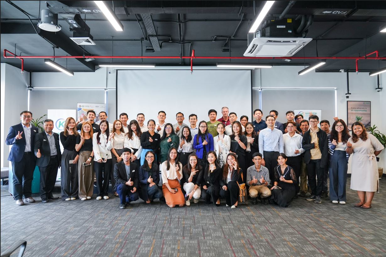 Give a Day 28: Stakeholders Call for Stronger Ecosystem to Empower Cambodia’s Young Entrepreneurs