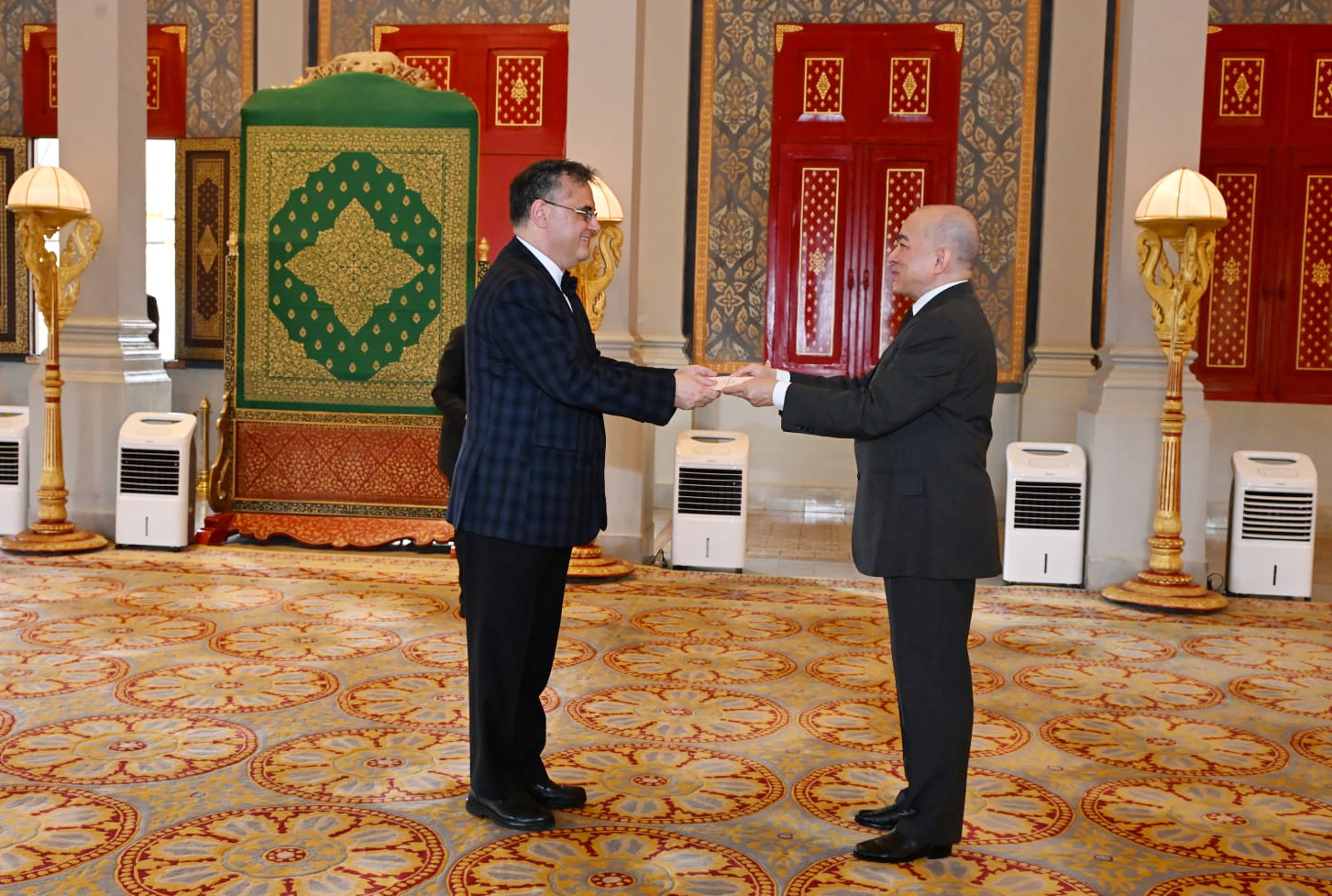 France’s New Ambassador Olivier Richard Reaffirms Commitment to Cambodia as Nations Target Strategic Partnership by 2026