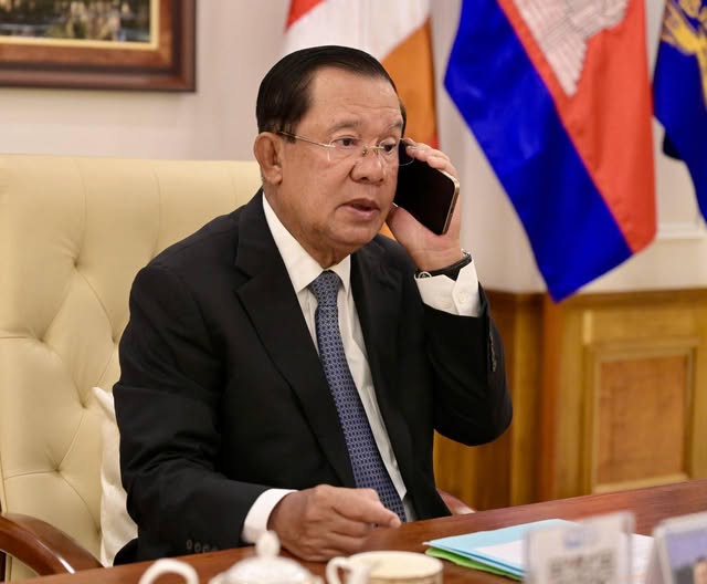 Hun Sen Calls for Crackdown on Thai Goods Smuggling, Urges Riel Usage