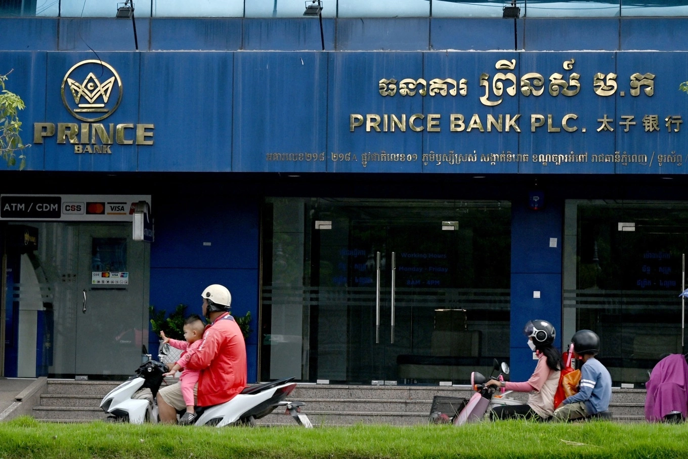 Prince Bank CEO Looi Kok Soon Resigns Amid Sanctions; Analyst Advises Customers Reassess Options but Notes Strong Liquidity in Annual Report