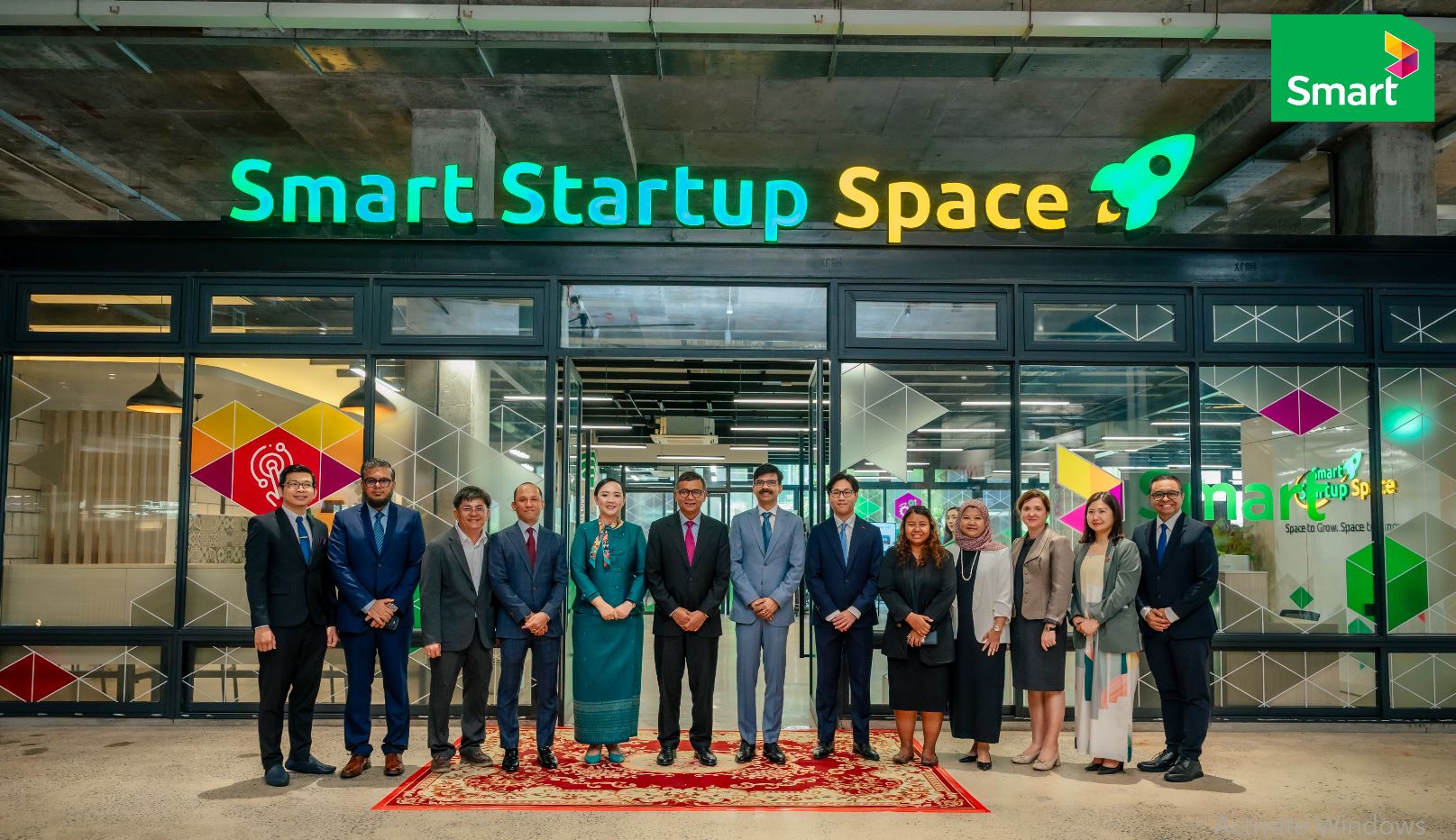 Smart Axiata Welcomes Deputy Prime Minister and Minister of Education to Smart Startup Space, Reaffirms Commitment to Youth Empowerment