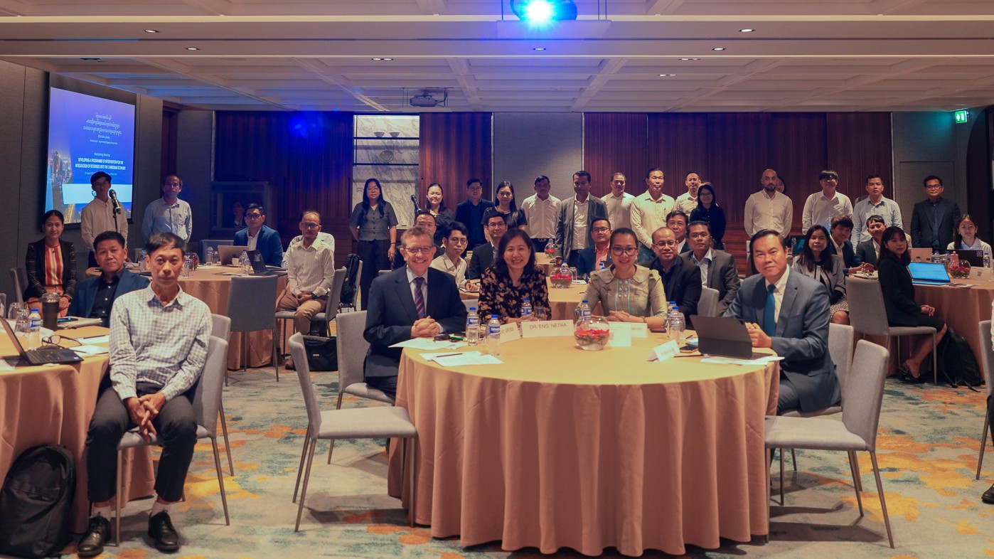 Cambodia Urged to Create Jobs, Ease Debt, and Boost SME and Agro-Processing Sectors to Reintegrate Nearly One Million Returnees