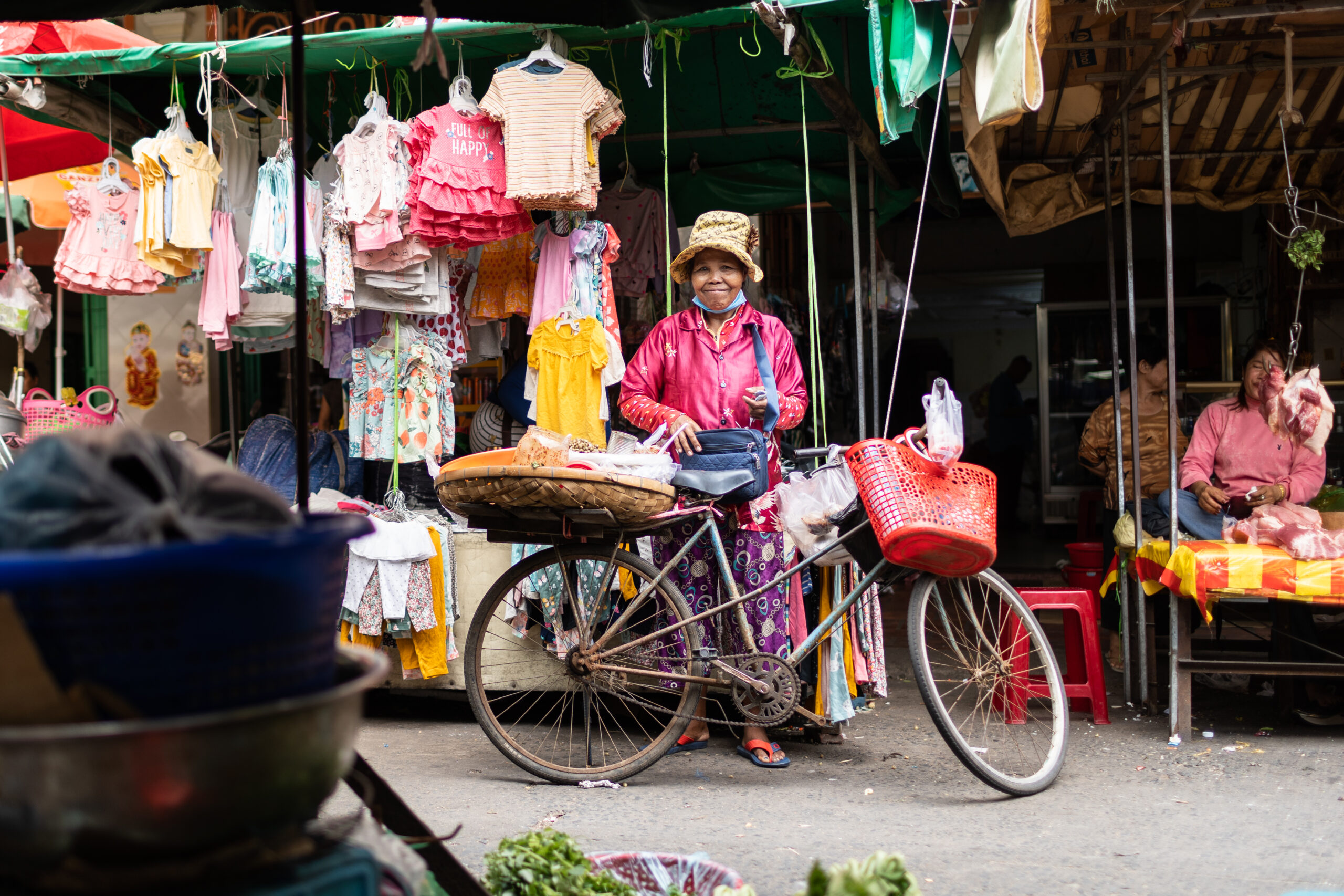 Cambodia Stakeholders Call For Expanded Social Protection Systems For Street Vendors Amid Rapid Economic Transition