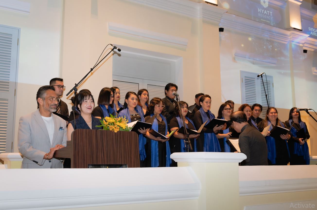 Hyatt Regency Phnom Penh and Singapore Airlines Partner on Festive Season Activations