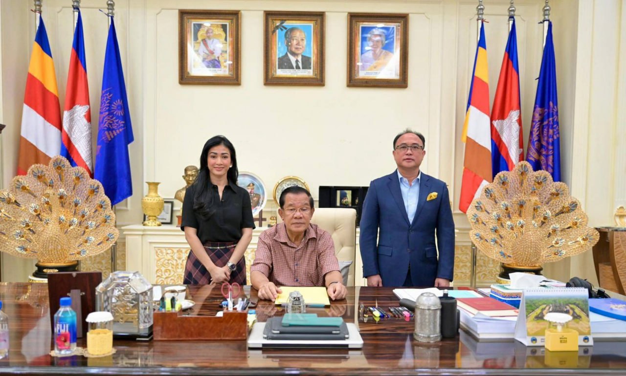 Royal Group Employees Donate 5% of Their Salaries to Aid Displaced Families