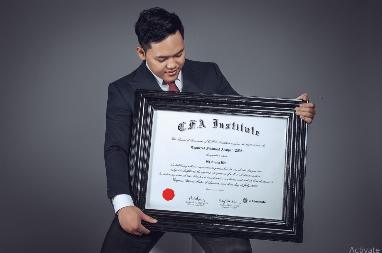 25-Year-Old Cambodian Earns CFA Charter, Aiming to Boost Financial Literacy and Attract Foreign Capital