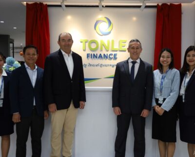 Leaders from RMA Cambodia and Tonle Finance pictured (L–R): Sin Dany, Admin Manager, Tonle Finance; Ngorn Saing, CEO, RMA Cambodia; Kevin Whitcraft, CEO, RMA Group and Chairman, Tonle Finance; Andy Roberts, Managing Director, Tonle Finance; Ly Sopheak, Chief Operating Officer; and Prak Chhaykalyan, Chief Commercial Officer.