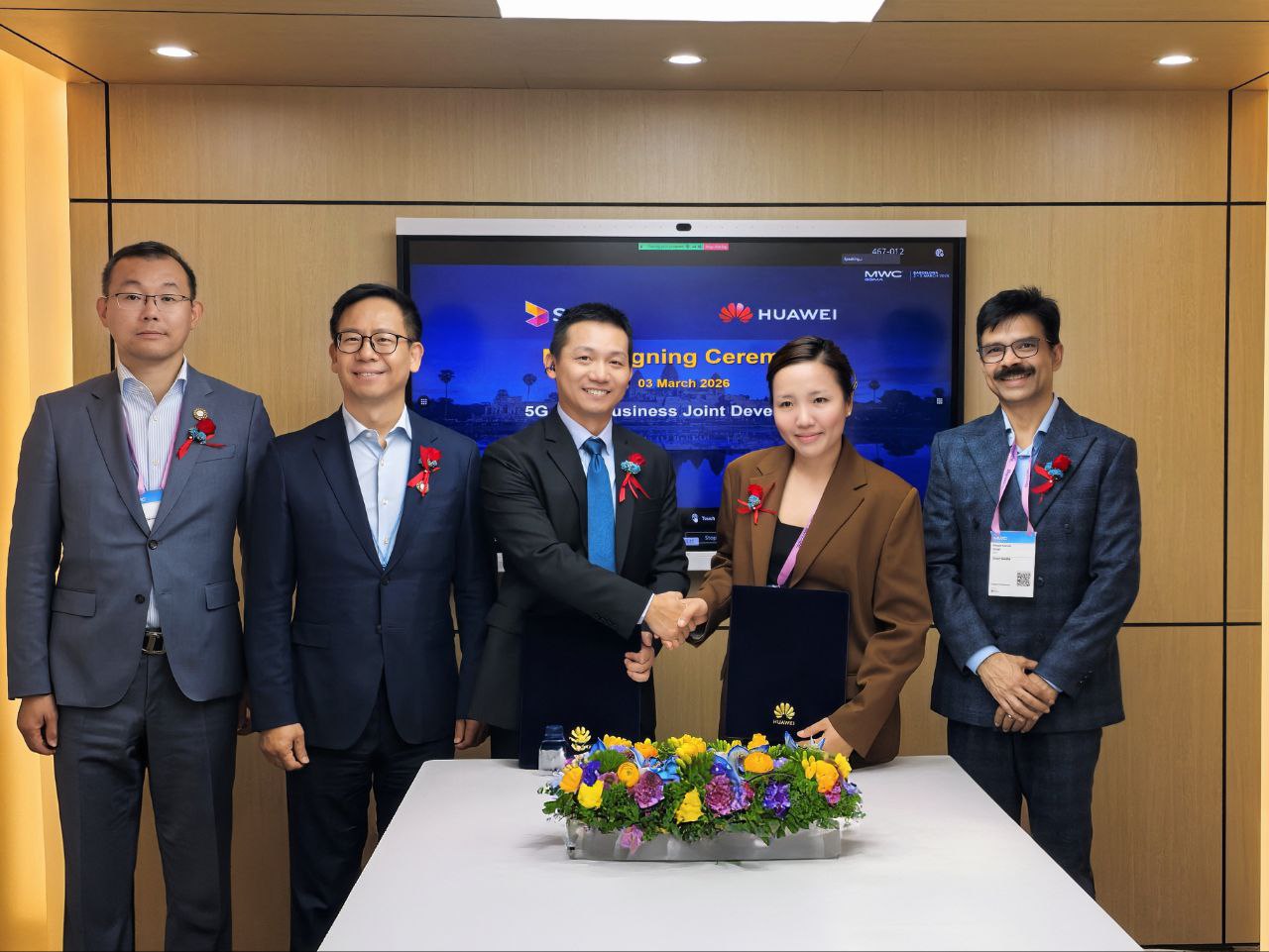 Smart Axiata and Huawei Cambodia Join Forces to Advance 5G FWA Business