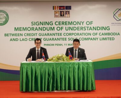 The agreement was signed on May 11 at CGCC’s headquarters in Phnom Penh by CGCC Chief Executive Officer No Lida and LCGC Chief Executive Officer Wong Keet Loong, with representatives from the Ministry of Commerce and Industry, Ministry of Finance, the Bank of Lao PDR, and both institutions in attendance.