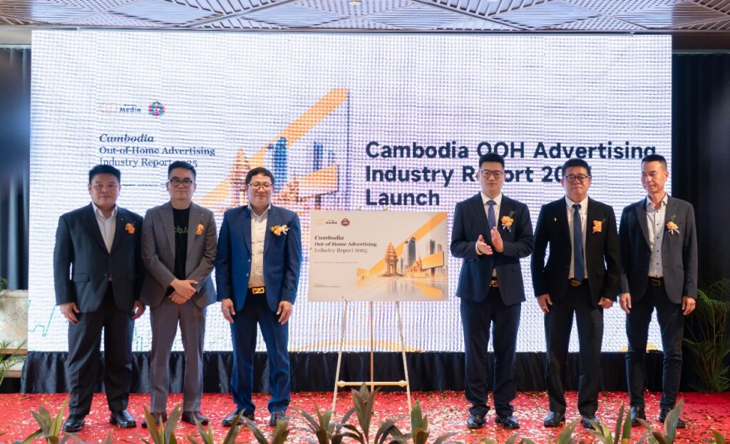 Rowell Santiago, Head of Commercial & Partnership at Grab Cambodia and Jason Shen, Co-Founder and CEO of Gold Zone Media.