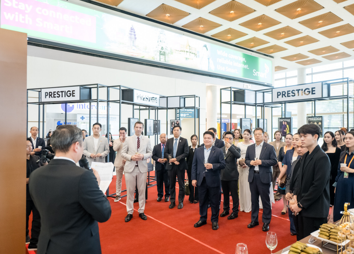 Prestige Cambodia Brings Business Leaders, Diplomats and Cultural Icons to Techo International Airport Exhibition