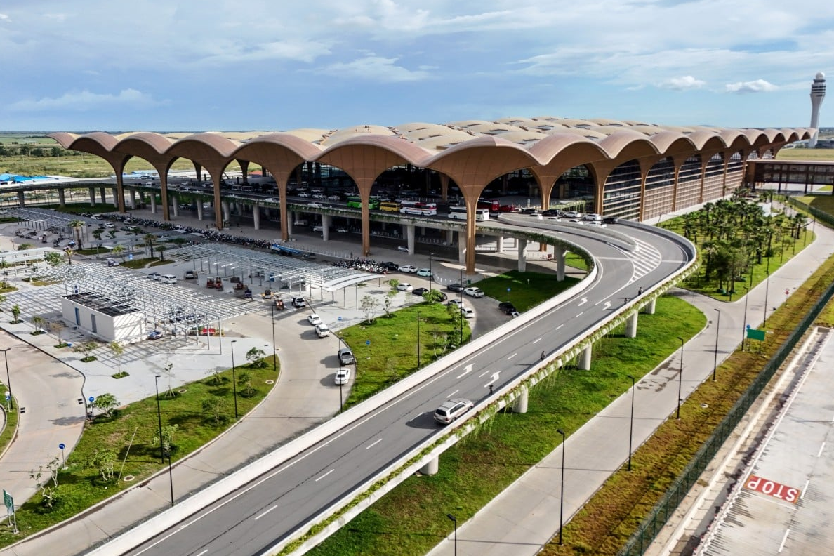 Cambodia Targets 8 Million Air Passengers and 112,000 Tonnes of Cargo Across Four Airports by 2027