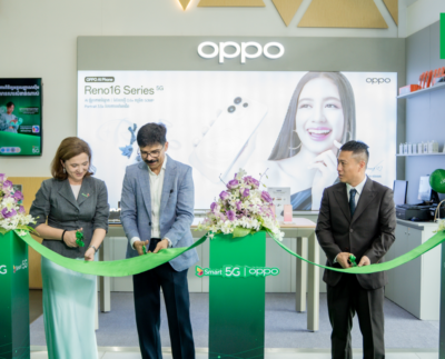 Ritesh Kumar Singh, Chief Executive Officer of Smart Axiata and Mr. Nick, Chief Executive Officer of OPPO Cambodia.