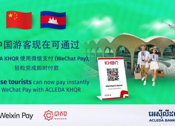 It is now easier than ever for merchants and business partners of ACLEDA Bank to receive payments from international tourists, especially Chinese visitors, following the official launch of cross-border QR code payments between Cambodia and China.